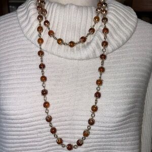 AMBER COLORED BEADED NECKLACE HOOK AND RING CLASP